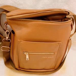 Fawn Design Mini in brown